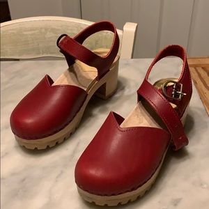 Sven Mary Jane clogs.